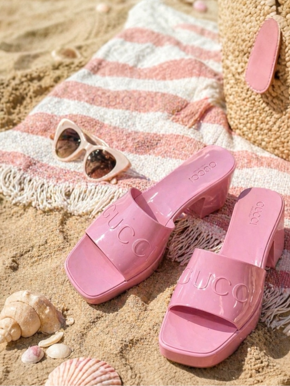 AUTHENTIC GUCCI COA PINK RUBBER SLIDES- 7 1/2-8  sandals